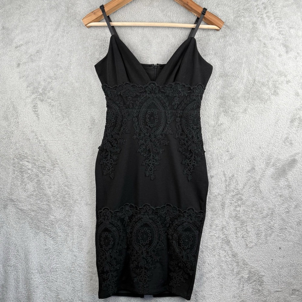 Lulu's Black Lace Midi Dress